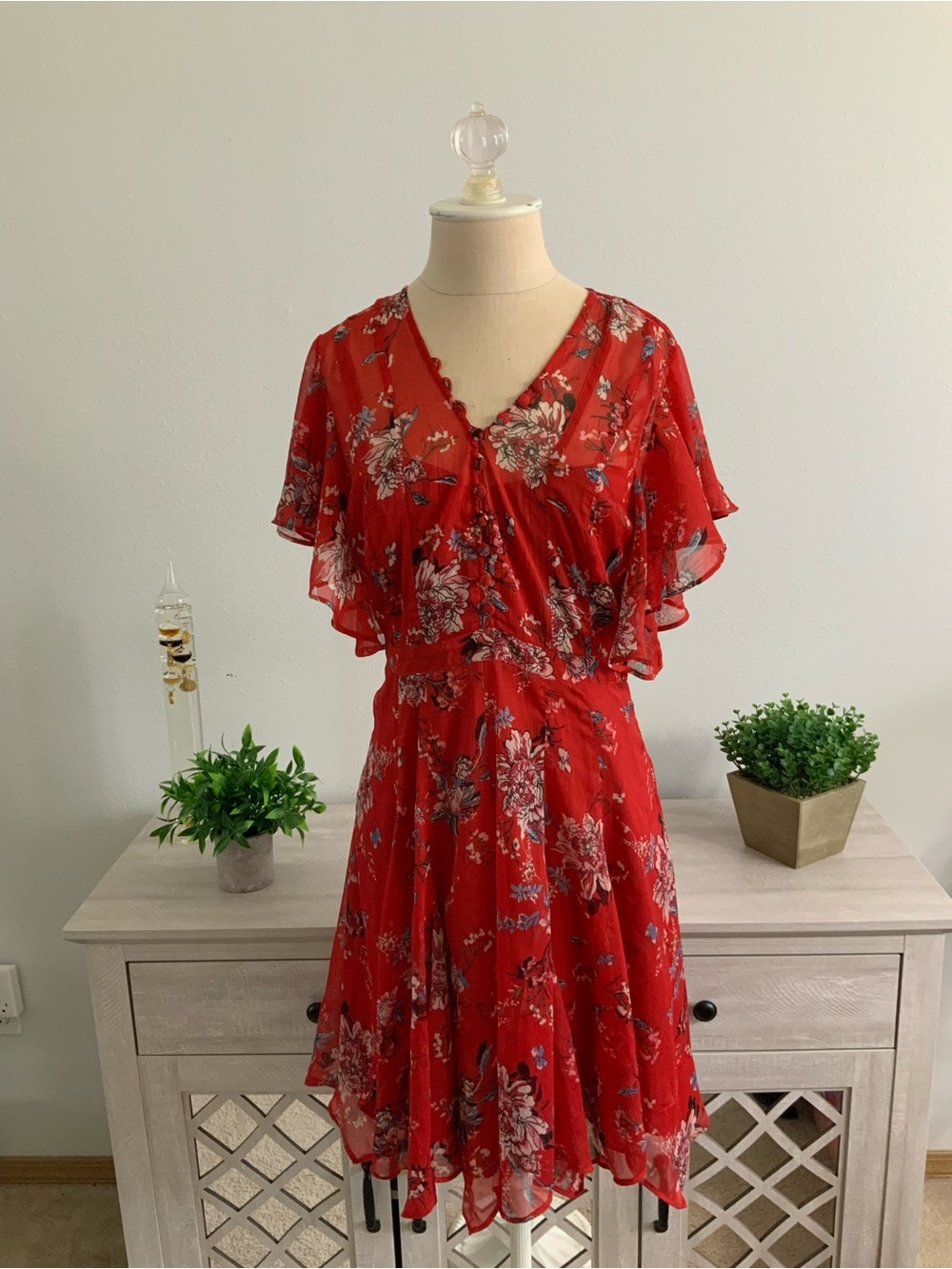 Ranna Gill Red Floral Flutter Sleeve Mini Dress Size Small